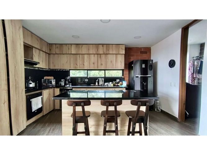 Casa de 7 alcobas en venta en Loma Del Escobero, El Retiro, 617 m² · foto 20 de 24