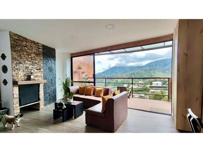 Casa de 7 alcobas en venta en Loma Del Escobero, El Retiro, 617 m² · foto 24 de 24