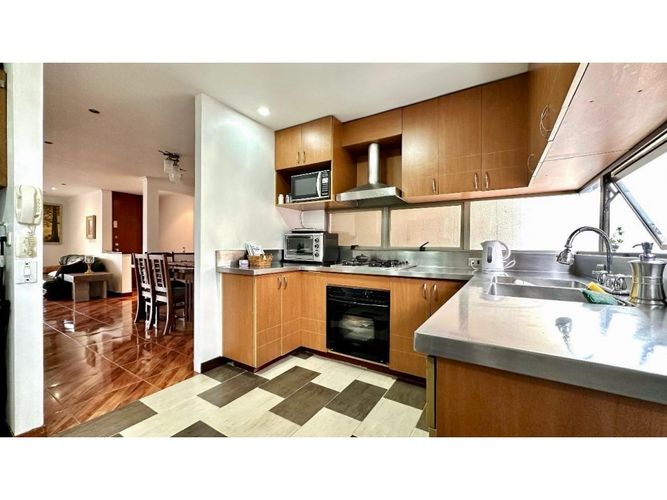 Apartamento de 3 alcobas en venta en Milla De Oro, Medellín, 135 m² · foto 6 de 20