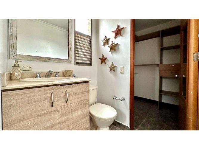 Apartamento de 3 alcobas en venta en Milla De Oro, Medellín, 135 m² · foto 14 de 20