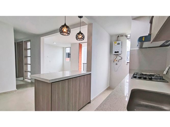 Apartamento de 2 alcobas en venta en El Porvenir, Rionegro, 54 m² · foto 2 de 15