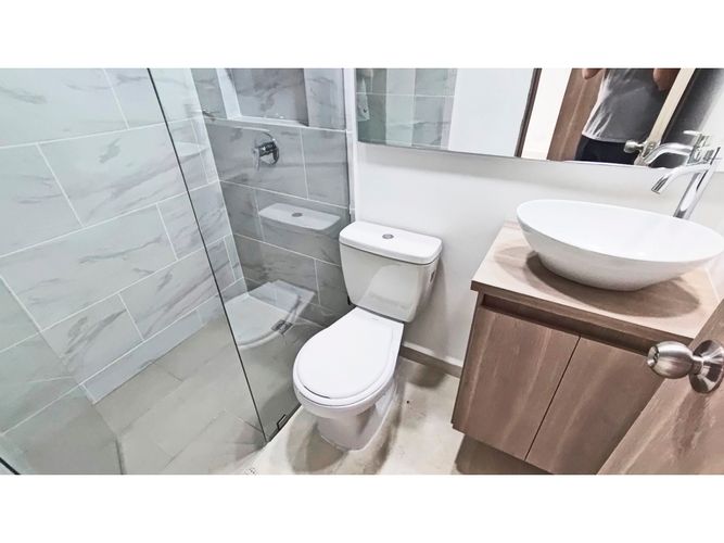 Apartamento de 2 alcobas en venta en El Porvenir, Rionegro, 54 m² · foto 14 de 15
