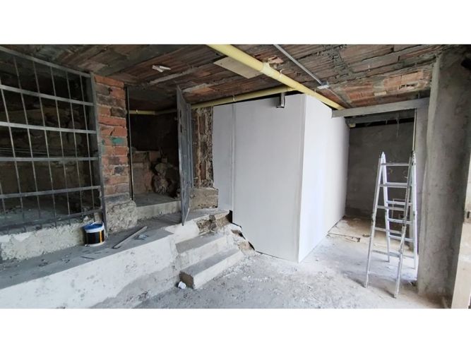 Local en arriendo en El Dorado, Envigado, 327 m² · foto 15 de 16