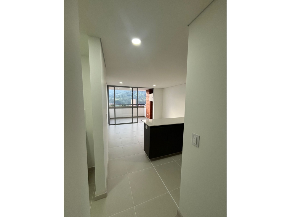 Apartamento en venta en Suramérica, Itagüí · foto 2 de 24