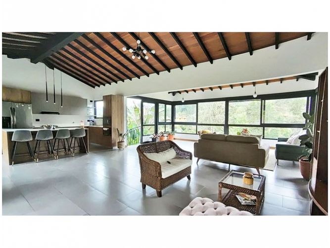 Casa de 3 alcobas en venta en El Carmen, El Retiro, 240 m² · foto 3 de 24
