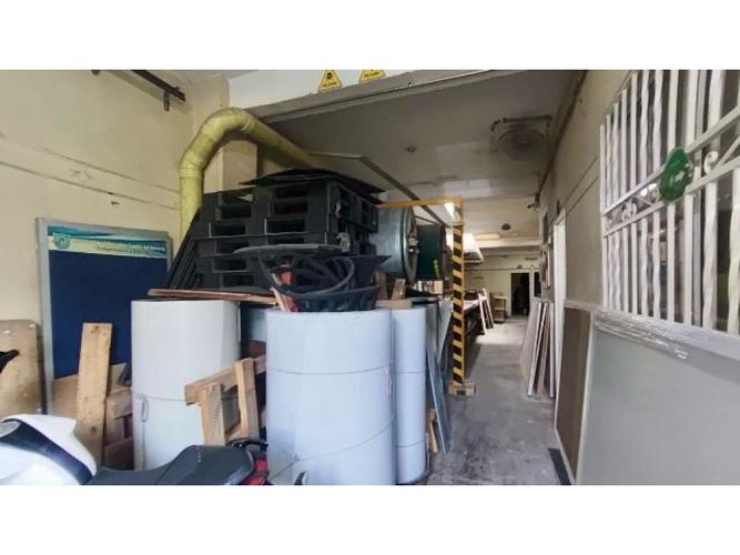 Bodega en venta en San Joaquin, Medellín, 581 m² · foto 18 de 21