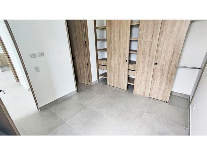 Apartamento en venta en Las Colinas De Asis Et. A, Itagüí · foto 18 de 23