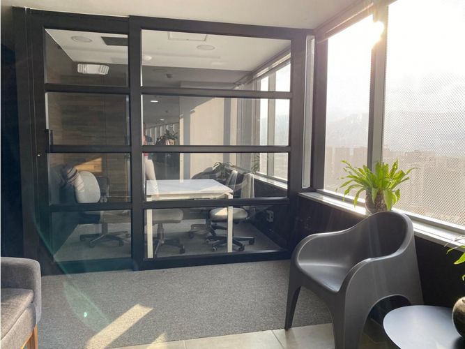 Oficina en venta en Las Palmas, Medellín, 665 m² · foto 8 de 24