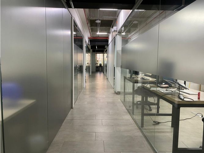 Oficina en venta en Las Palmas, Medellín, 665 m² · foto 12 de 24