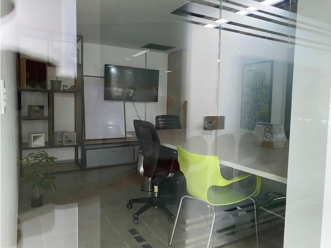Oficina en venta en Las Palmas, Medellín, 665 m² · foto 17 de 24