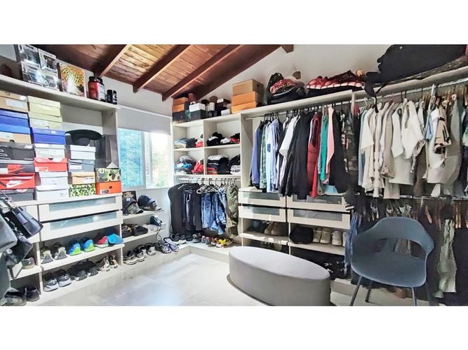 Casa de 3 alcobas en venta en Castropol, Medellín, 145 m² · foto 17 de 21