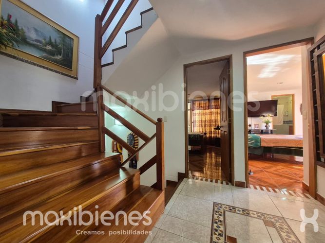 Casa de 5 alcobas en venta en Santa Ana, Rionegro, 191 m² · foto 3 de 24