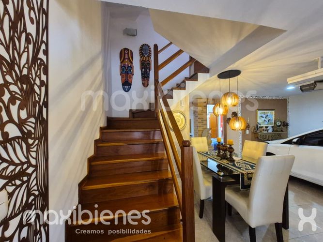 Casa de 5 alcobas en venta en Santa Ana, Rionegro, 191 m² · foto 10 de 24