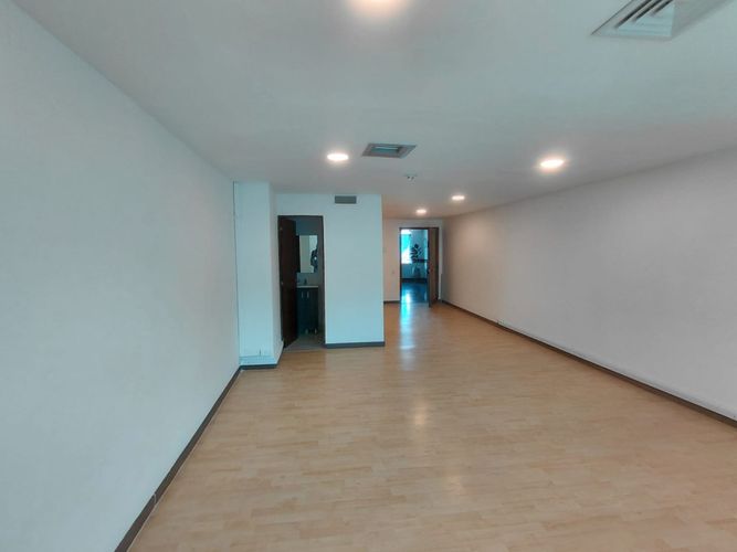 Oficina en arriendo en La Aguacatala, Medellín, 50 m² · foto 4 de 16