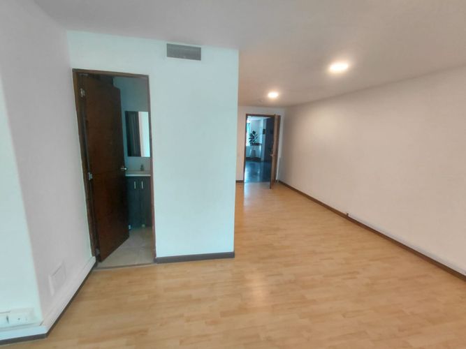 Oficina en arriendo en La Aguacatala, Medellín, 50 m² · foto 11 de 16