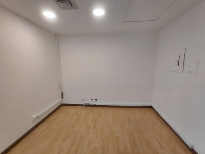 Oficina en arriendo en La Aguacatala, Medellín, 50 m² · foto 14 de 16