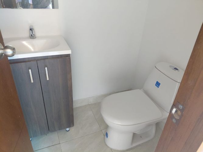 Oficina en arriendo en La Aguacatala, Medellín, 50 m² · foto 15 de 16