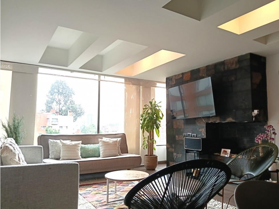 Apartamento en venta en Los Rosales, Bogotá · foto 2 de 19