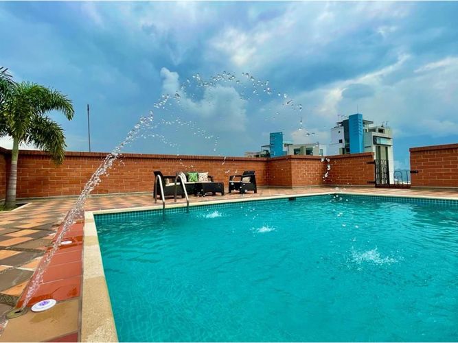Apartamento de 4 alcobas en venta en Laureles, Medellín, 450 m² · foto 4 de 14