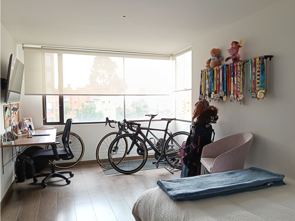 Apartamento en venta en Los Rosales, Bogotá · foto 11 de 19
