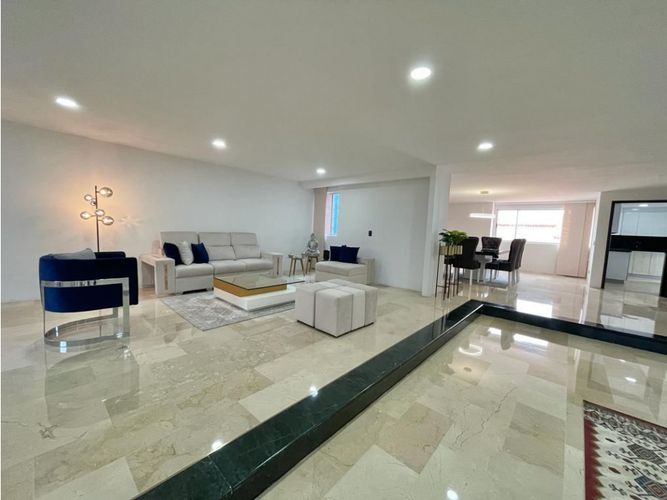 Apartamento de 4 alcobas en venta en Laureles, Medellín, 450 m² · foto 8 de 14