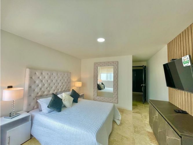 Apartamento de 4 alcobas en venta en Laureles, Medellín, 450 m² · foto 10 de 14