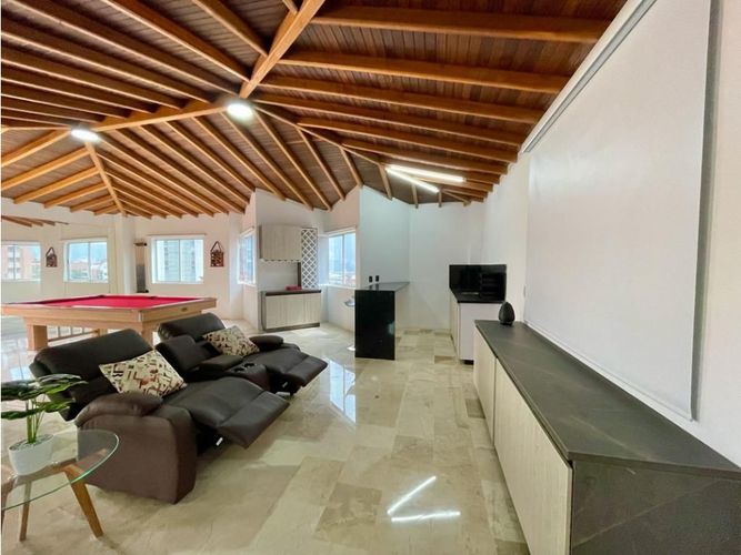 Apartamento de 4 alcobas en venta en Laureles, Medellín, 450 m² · foto 13 de 14