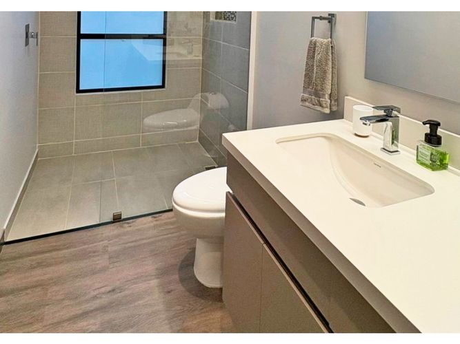 Casa de 3 alcobas en venta en Guamito, La Ceja, 372 m² · foto 15 de 24
