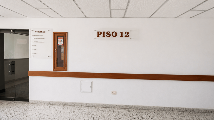 Oficina en arriendo en El Centro, Cartagena, 41 m² · foto 8 de 9