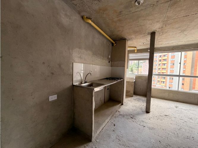 Apartamento de 3 alcobas en venta en San Joaquin, Sabaneta, 65 m² · foto 4 de 19