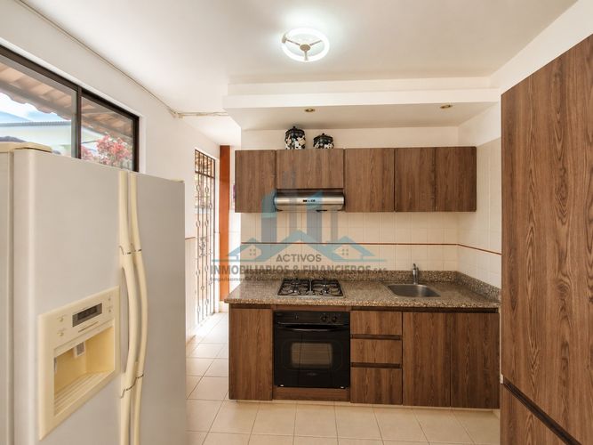 Casa de 3 alcobas en venta en Cn. Aqqua, Girardot, 106 m² · foto 8 de 24