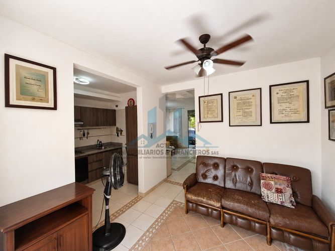 Casa de 3 alcobas en venta en Cn. Aqqua, Girardot, 106 m² · foto 9 de 24