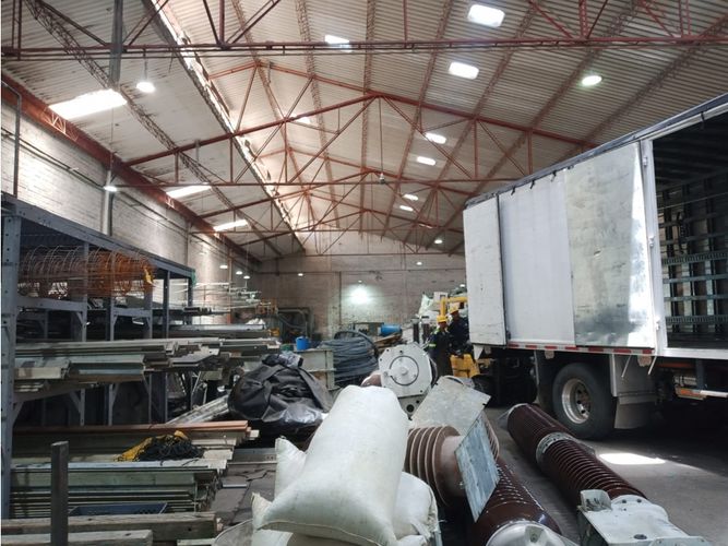 Bodega en arriendo en Los Naranjos, Itagüí, 920 m² · foto 5 de 20