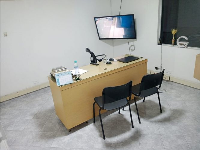 Bodega en arriendo en Los Naranjos, Itagüí, 920 m² · foto 14 de 20