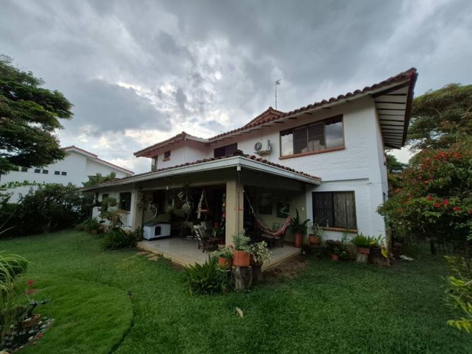 Casa de 3 alcobas en venta en Pance, Cali, 245 m² · foto 1 de 22