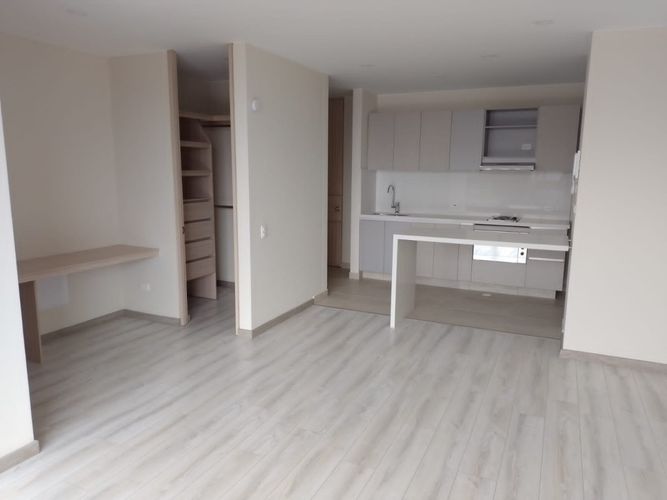 Apartamento de 1 alcoba en venta en San Felipe, Bogotá, 40 m² · foto 4 de 22