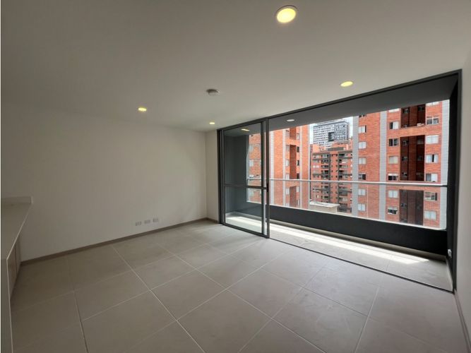 Apartamento de 2 alcobas en arriendo en Ciudad Del Río, Medellín, 95 m² · foto 10 de 16