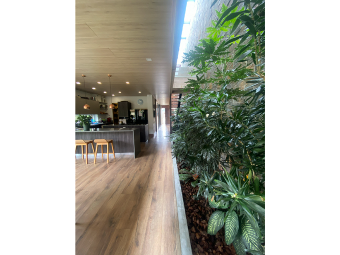 Casa de 4 alcobas en venta en Las Palmas, Envigado, 440 m² · foto 5 de 7