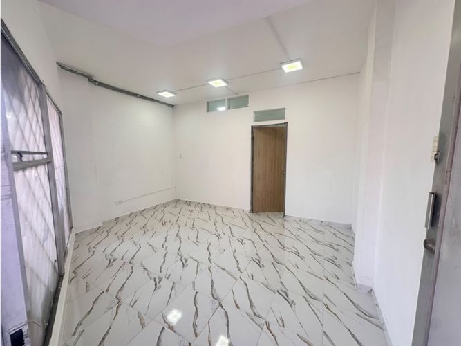 Local en arriendo en Abajo, Barranquilla, 55 m² · foto 2 de 10