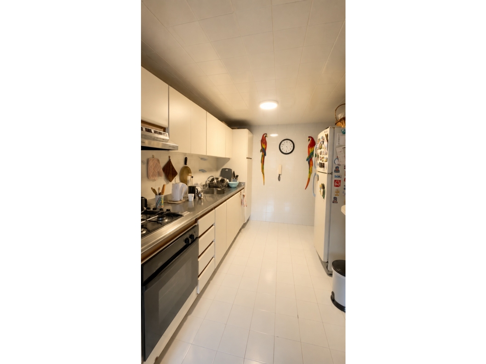 Apartamento en venta en Lagos De Cordoba, Bogotá · foto 4 de 10