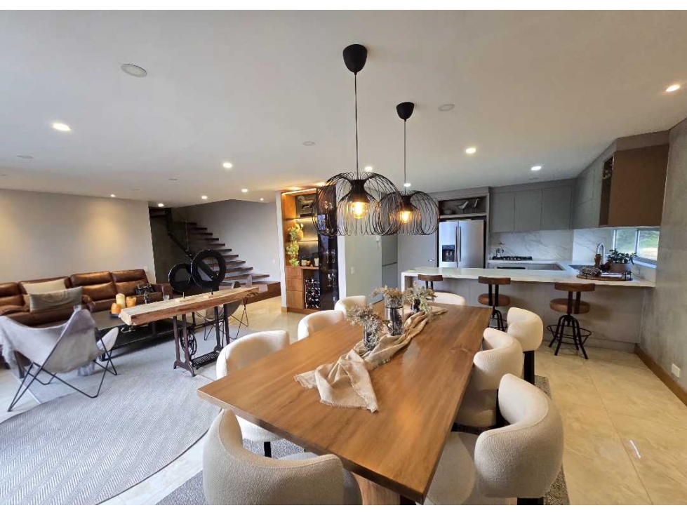 Apartamento en venta en El Tesoro, Medellín · foto 3 de 16