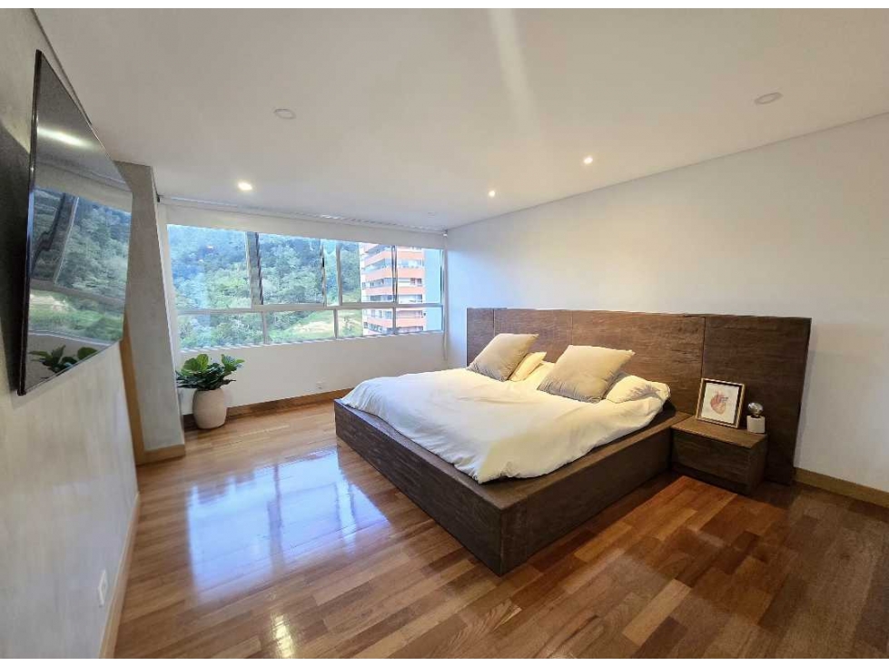 Apartamento en venta en El Tesoro, Medellín · foto 10 de 16