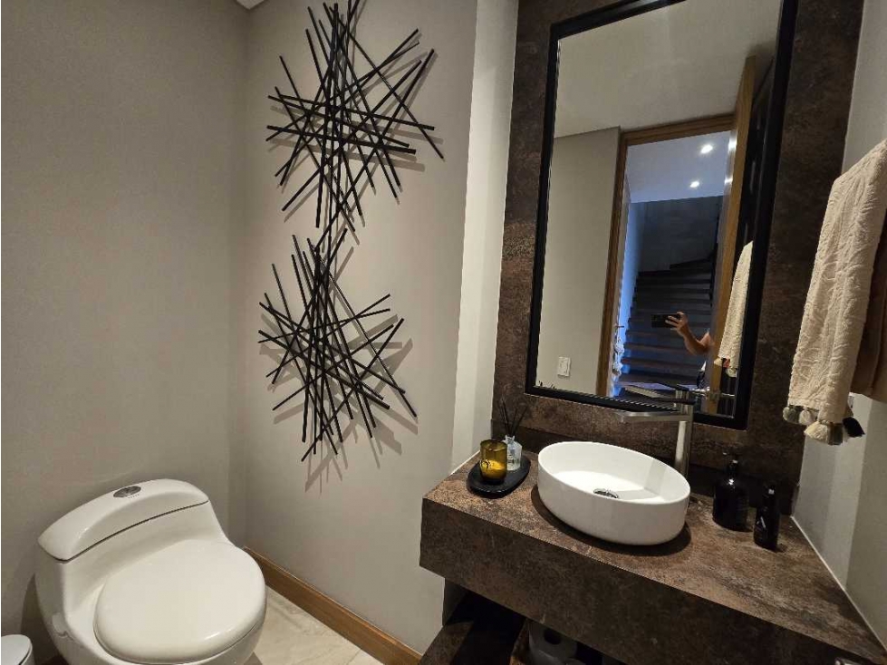 Apartamento en venta en El Tesoro, Medellín · foto 14 de 16