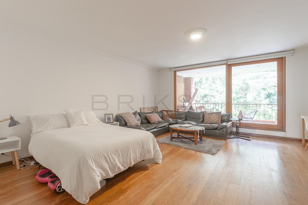 Apartamento en venta en Los Rosales, Bogotá · foto 5 de 23