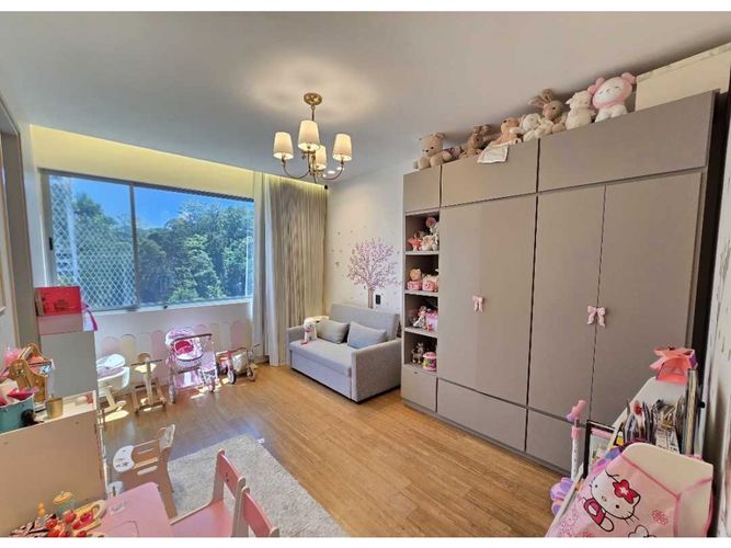 Apartamento de 3 alcobas en venta en Los Balsos, Medellín, 311 m² · foto 24 de 24