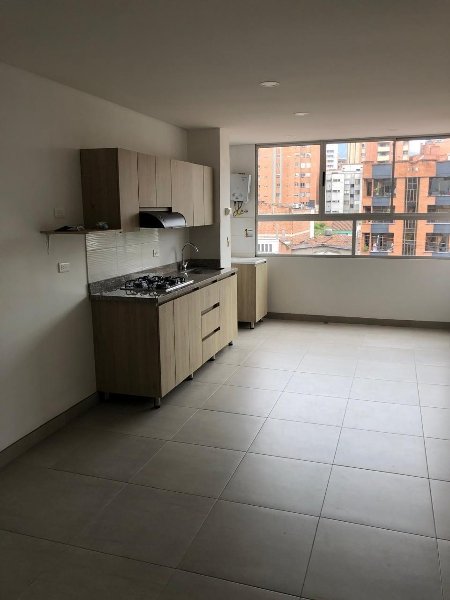 1BR Apartment in Laureles (50 m²)