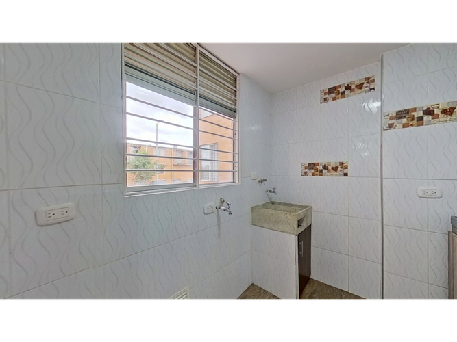 Apartamento de 3 alcobas en venta en Hacienda Los Alcaparros Ii, Madrid, 51 m² · foto 6 de 10
