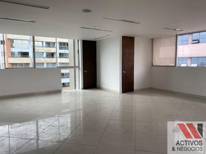 Oficina en venta en Los Balsos, Medellín, 97 m² · foto 5 de 14