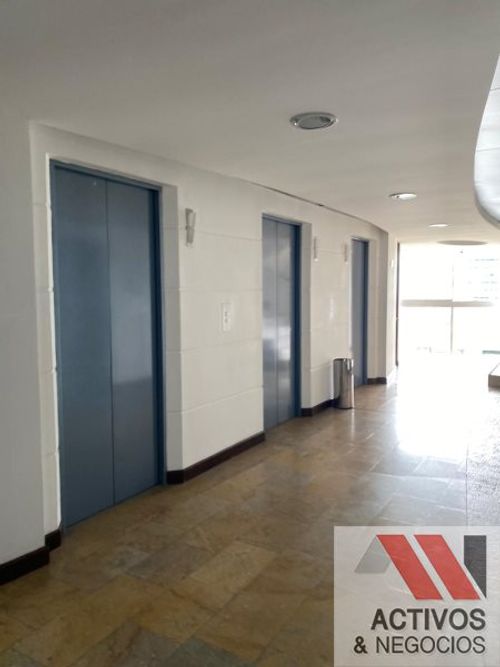 Oficina en venta en Los Balsos, Medellín, 97 m² · foto 14 de 14