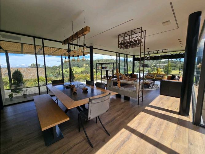 Casa de 3 alcobas en venta en Vía Las Palmas, Envigado, 450 m² · foto 7 de 24